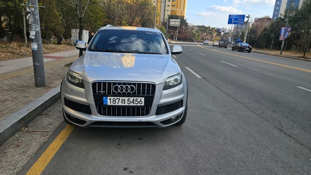 Q7 4L 4.2 TDI 콰트로 (326마력) 매물 썸네일