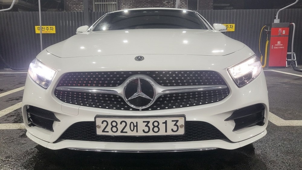 CLS 클래스 C257 CLS300 d AMG Line  (239마력) 매물 썸네일