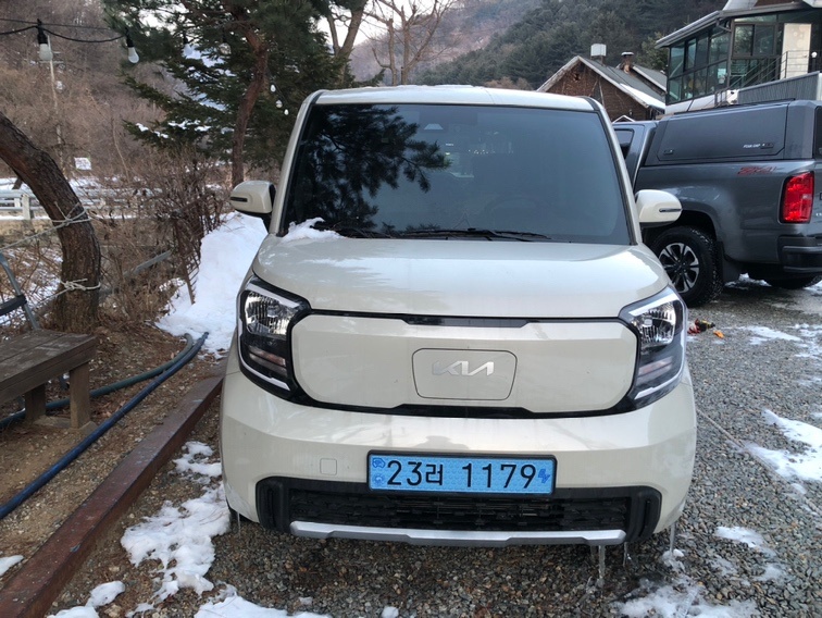 더 뉴 레이 PE2 TAM BEV(35.2 kWh) FWD 에어(205km) 매물 썸네일