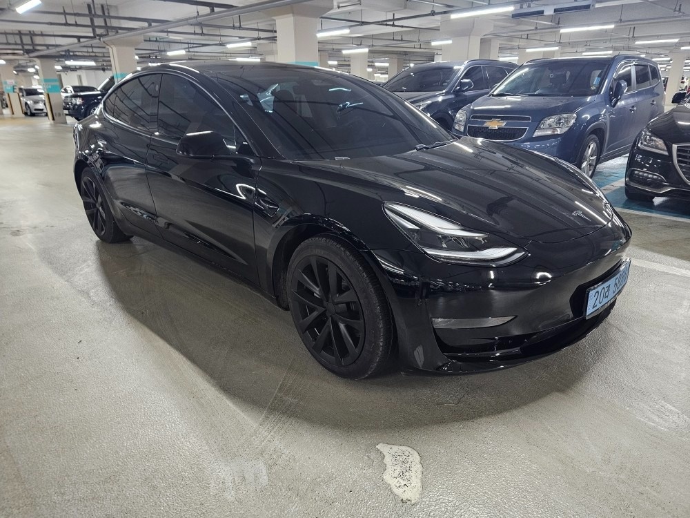 모델 3 BEV(75kWh) AWD 롱 레인지 매물 썸네일