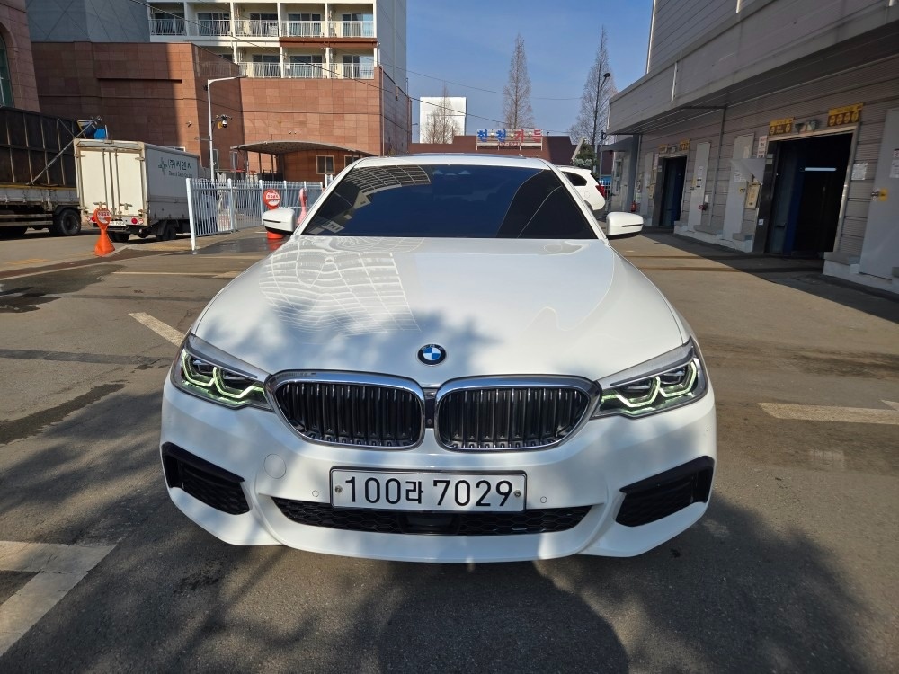 5시리즈 G30 530 i (252마력)M 스포츠 매물 썸네일