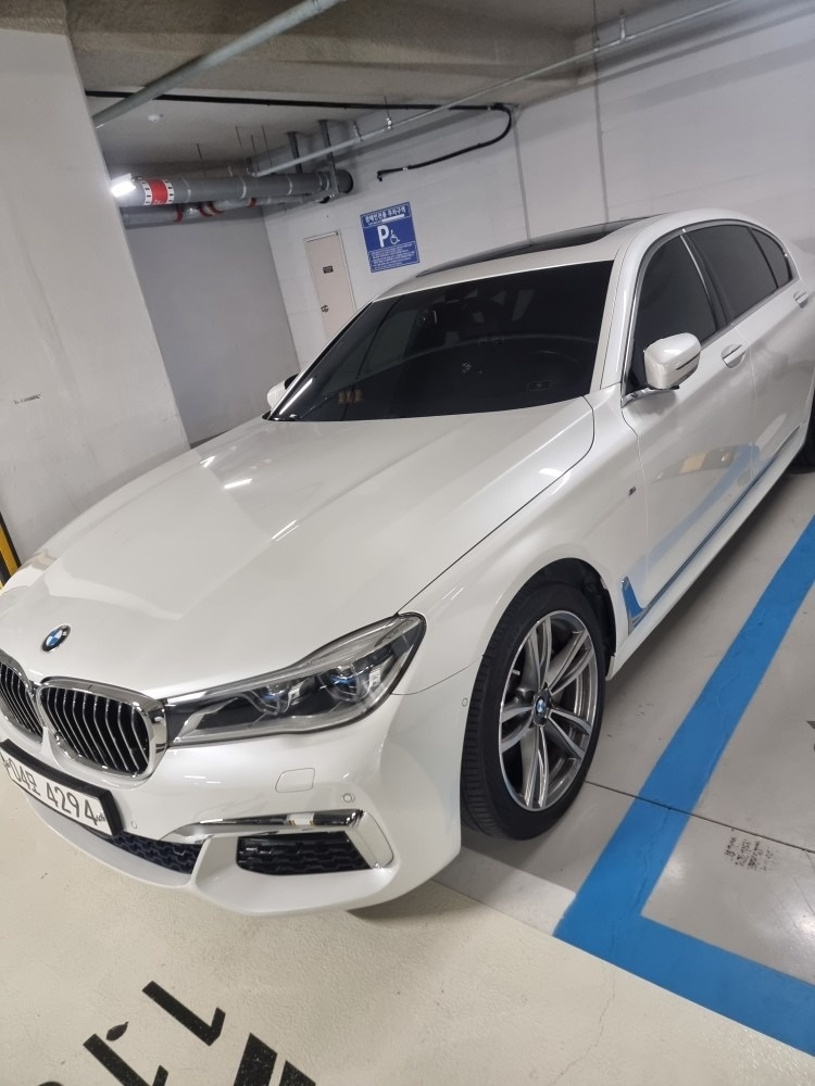 7시리즈 G11 740Li xDrive 전기형 (326마력)M Sport 매물 썸네일