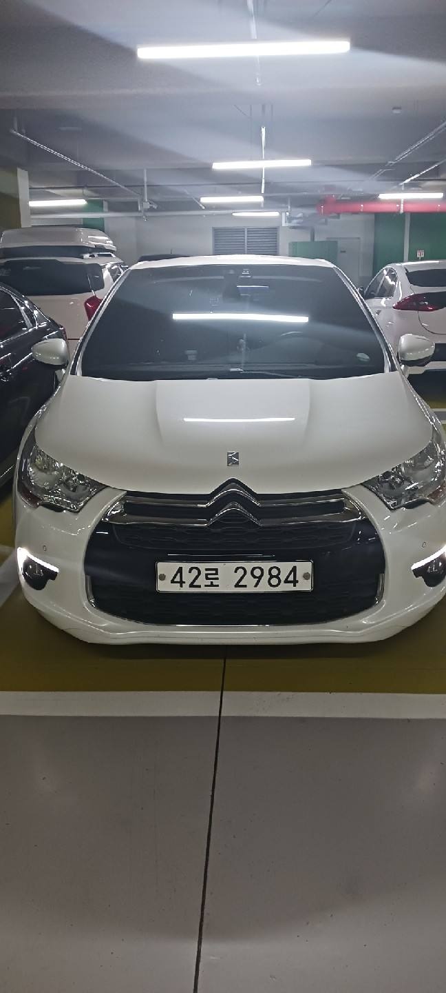 DS4 1.6 e-HDI 매물 썸네일