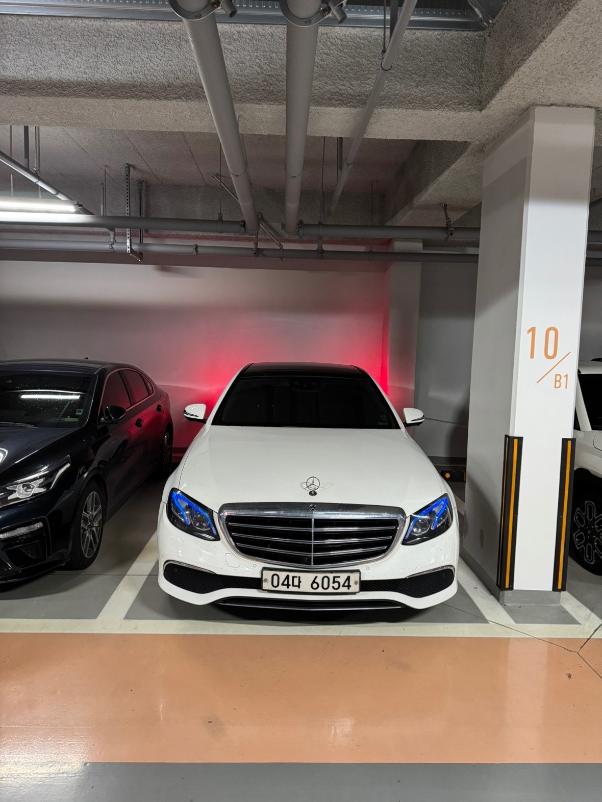 E 클래스 W213 E300 전기형 (211마력) 매물 썸네일