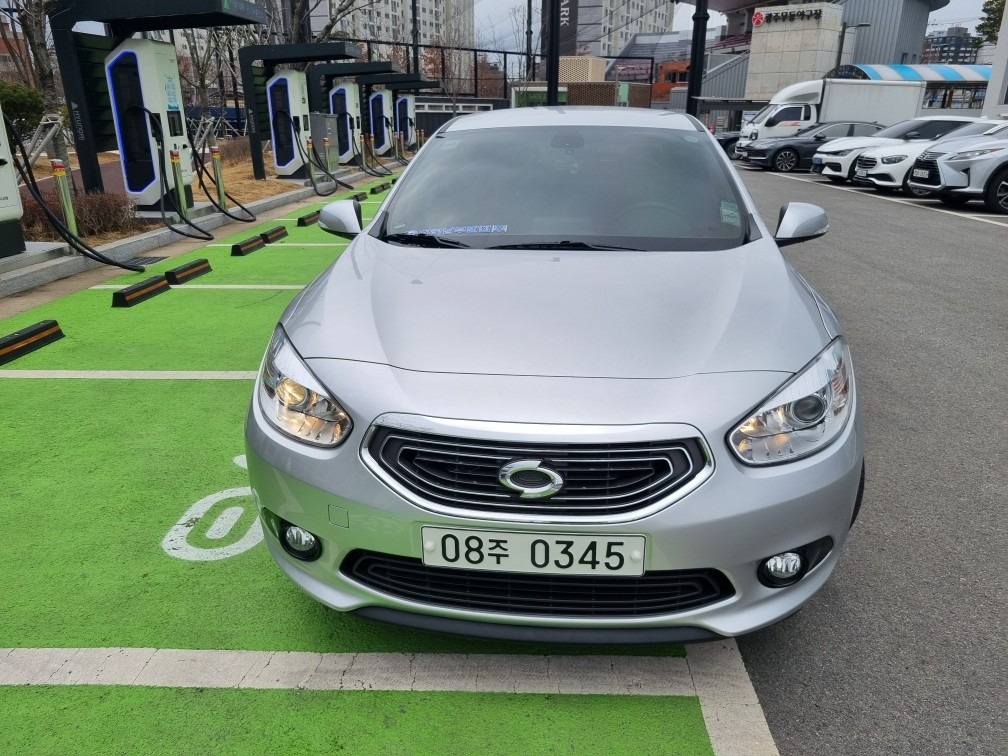 SM3 Z.E BEV(22kWh) FWD RE(135km) 매물 썸네일