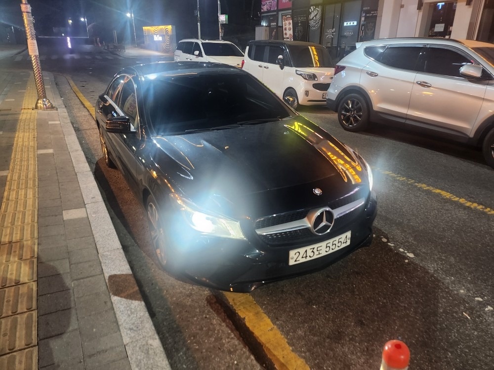 CLA 클래스 C117 CLA200 CDI 전기형 (136마력) 매물 썸네일