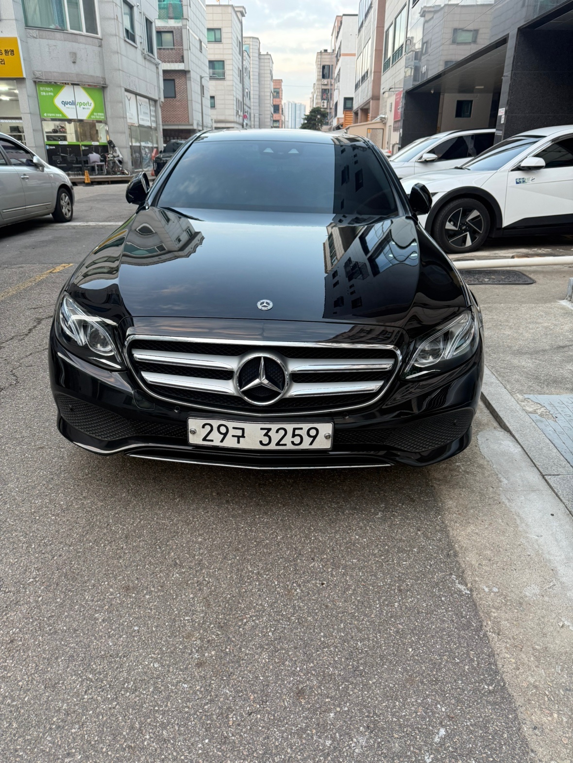 E 클래스 W213 E220 d 4Matic 전기형 (194마력) 매물 썸네일