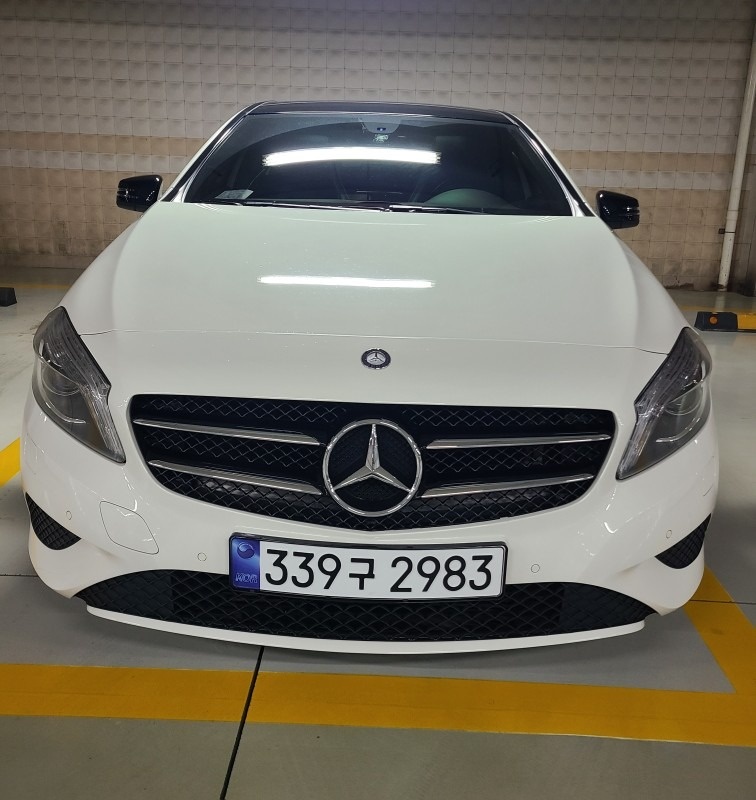 A 클래스 W176 A200 CDI (136마력)나이트 매물 썸네일