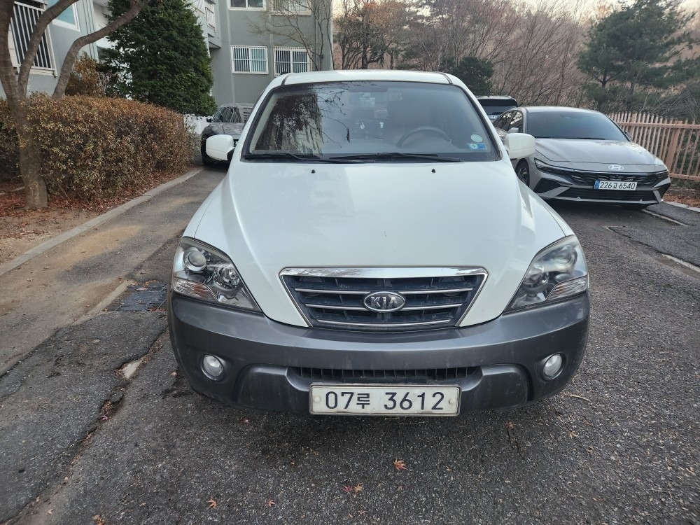 뉴 쏘렌토 BL 7인승 디젤(VGT) 4WD LX 고급형 매물 썸네일