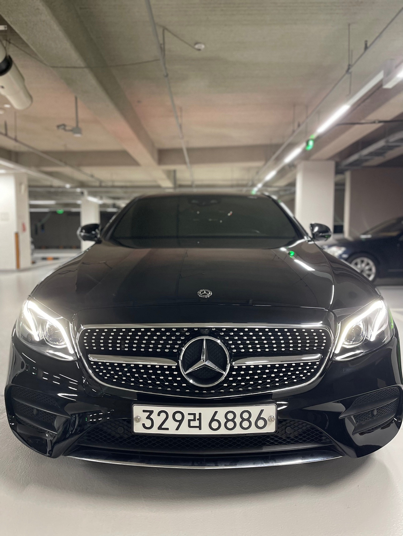 E 클래스 W213 E300 4Matic 전기형 (211마력)AMG Line 매물 썸네일