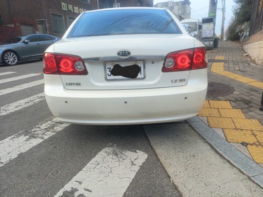 로체 MG LPi LX20 장애인 기본 매물 썸네일