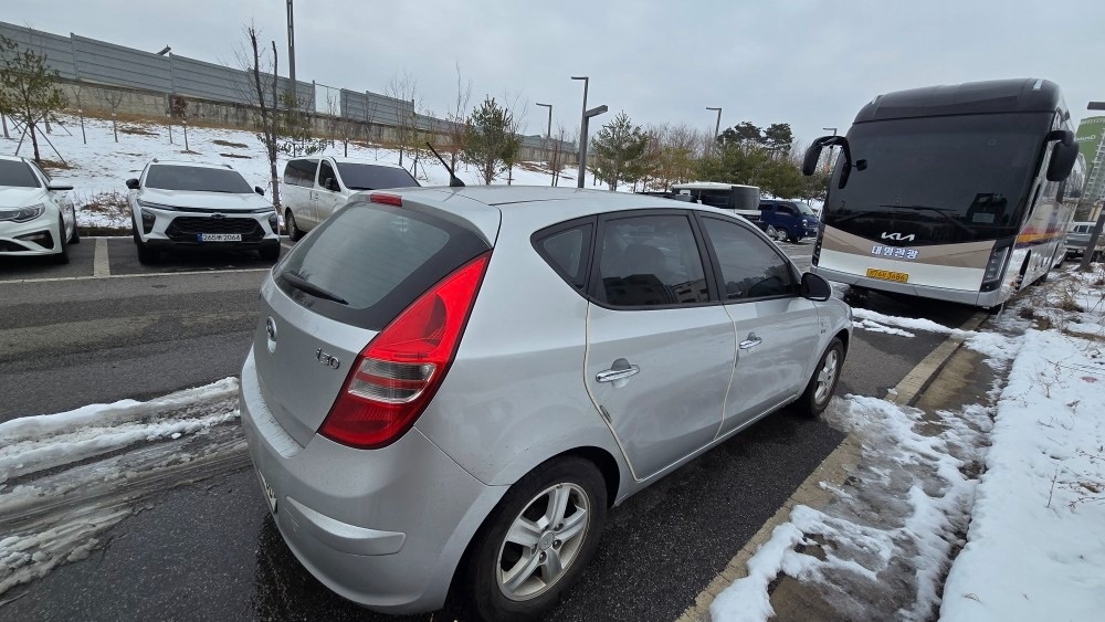 i30 FD 1.6 VVT FWD 럭셔리 매물 썸네일