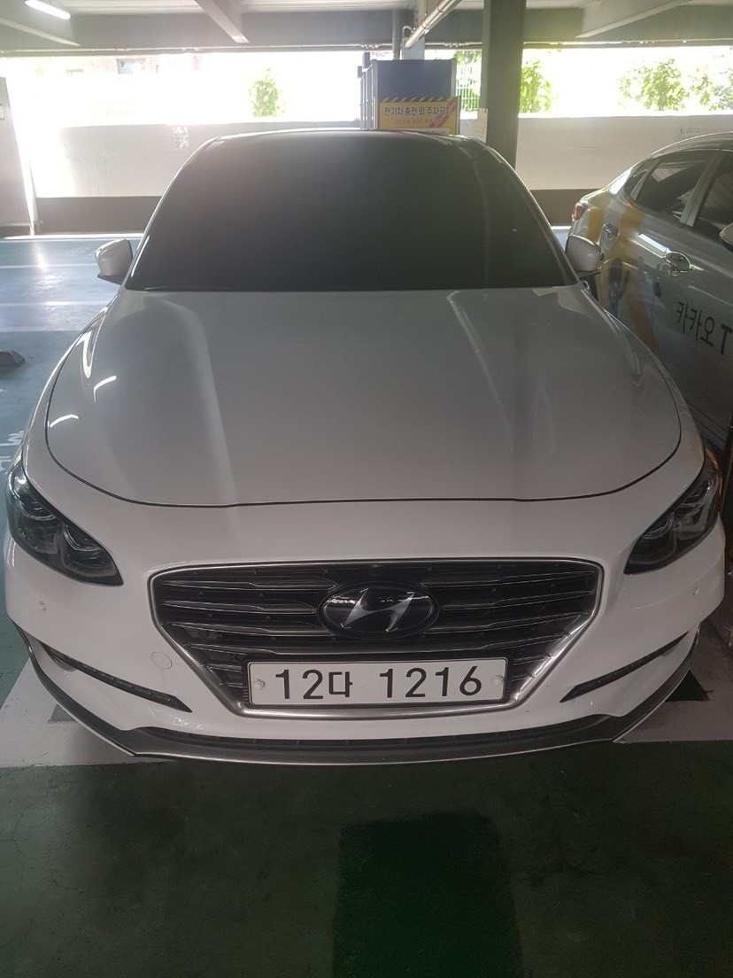 그랜저 IG HEV 2.4 FWD 익스클루시브 스페셜 매물 썸네일