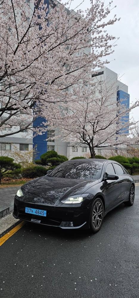 아이오닉 6 BEV(롱레인지/484km) AWD 프레스티지 매물 썸네일