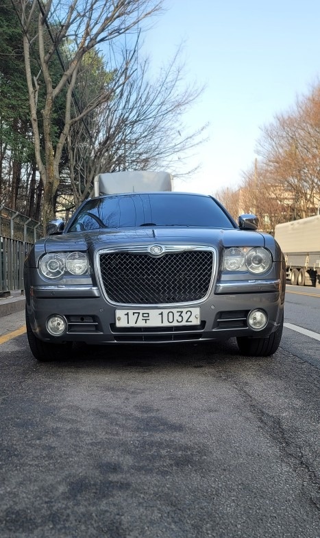 300C 2.7(V6 DOHC) 매물 썸네일