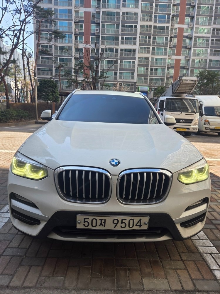 X3 G01 20d xDrive 전기형 (190마력)M Sport 매물 썸네일