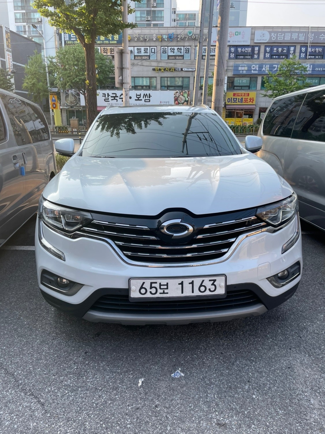 QM6 HZG 5인승(디젤 2.0) FWD RE 시그니처 매물 썸네일