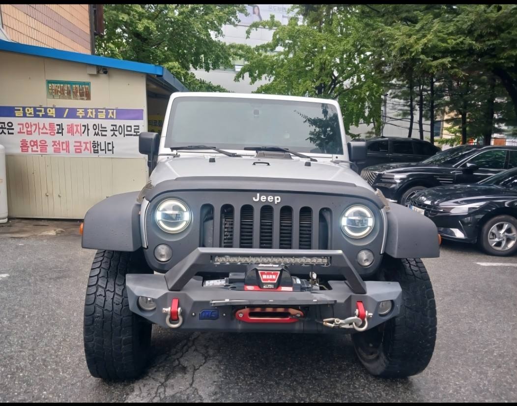 랭글러 JK 디젤 2.8 4WD 루비콘 4도어 매물 썸네일