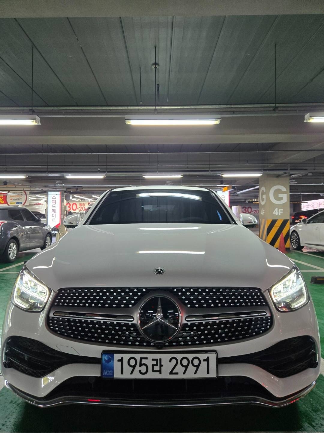 GLC X253 GLC300 e 4Matic Coupe 후기형 (211마력) 매물 썸네일
