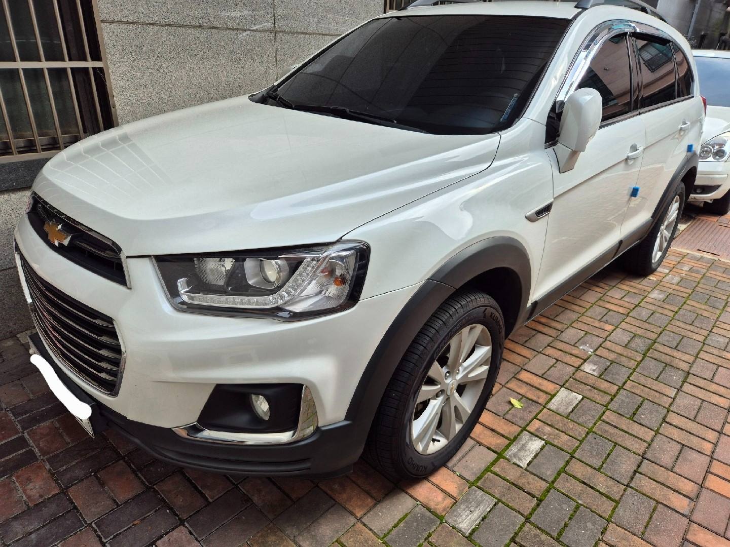 캡티바 유로6 C140 5인승 (디젤 2.0) 2WD LS 매물 썸네일