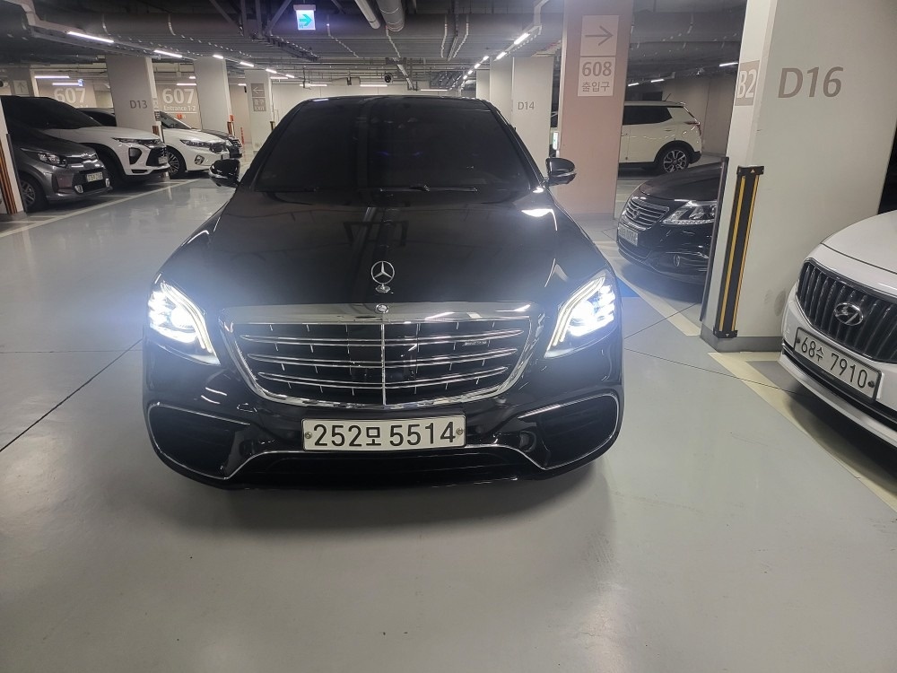 S 클래스 W222 S500 4Matic L 전기형 (455마력) 매물 썸네일