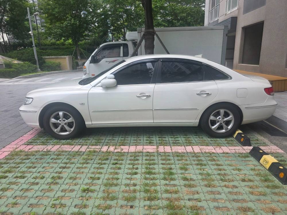 그랜저 뉴 럭셔리 TG LPi Q270 FWD 장애인 매물 썸네일