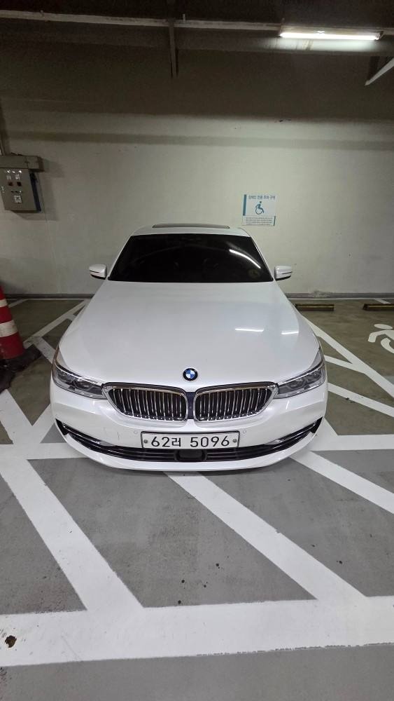 6시리즈 GT G32 GT 620d 전기형 (190마력)럭셔리 매물 썸네일
