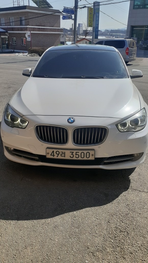 5시리즈 GT F07 GT 530d xDrive 페이스리프트 (258마력) 매물 썸네일