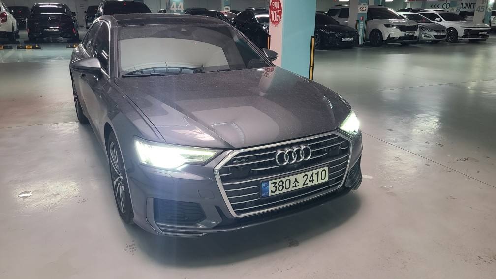 A6 C8/4A 45 TFSI 콰트로 (265마력) 매물 썸네일