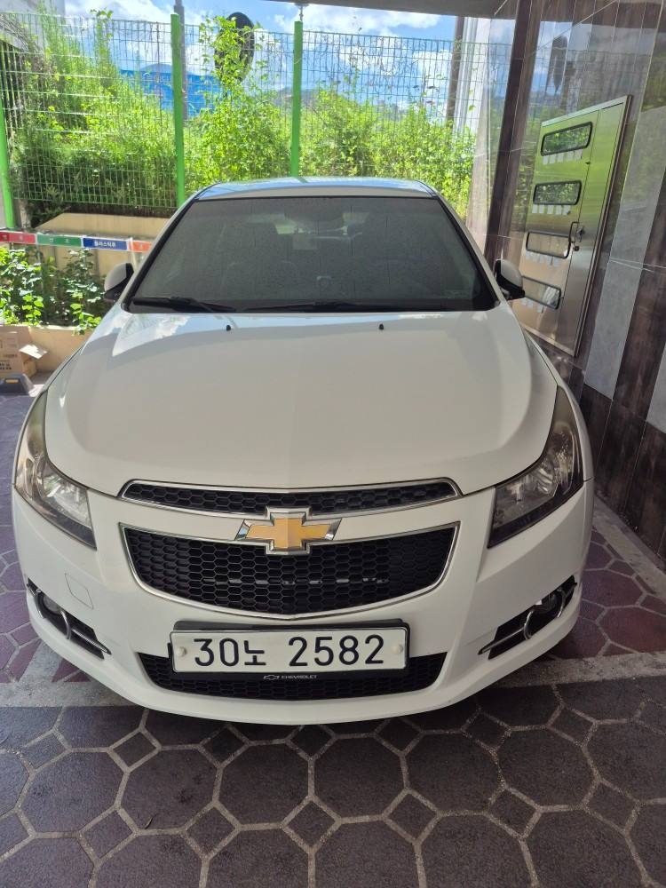 크루즈 J300 4도어 1.8 DOHC FWD LTZ 매물 썸네일