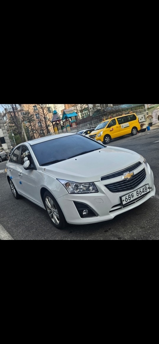 크루즈 J300 4도어 1.8 DOHC FWD LTZ+ 매물 썸네일