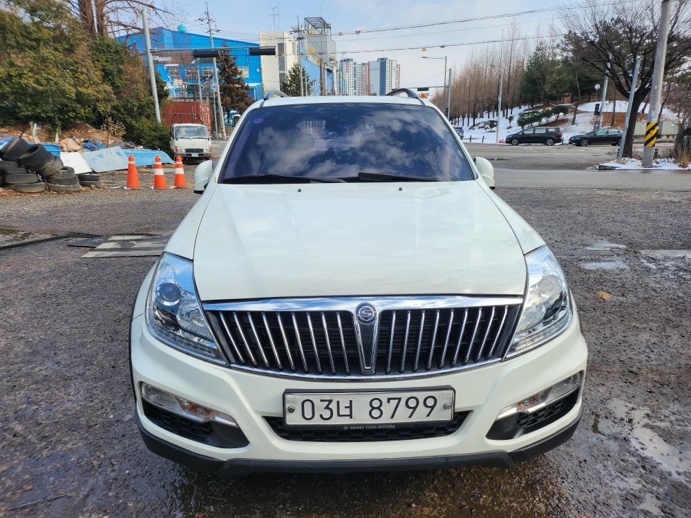 렉스턴 W Y200 5인승(RX5 2.2) 4WD 럭셔리 매물 썸네일