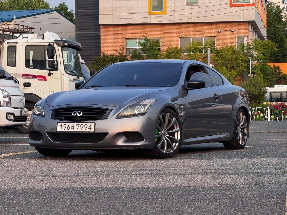 G37 V36 3.7 쿠페 매물 썸네일