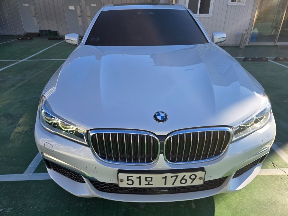 7시리즈 G11 740Ld xDrive 전기형 (320마력)M Sport 매물 썸네일