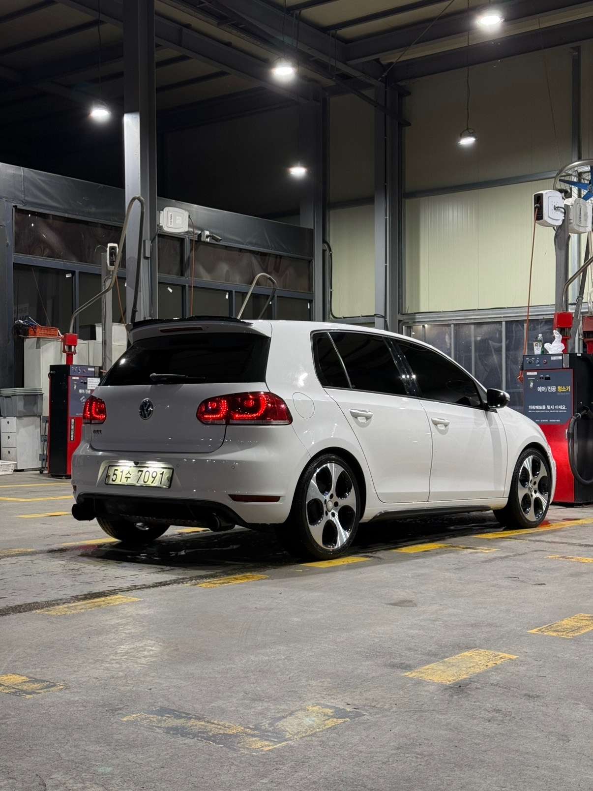 골프 Ⅵ 5K 2.0 GTI 5도어 매물 썸네일