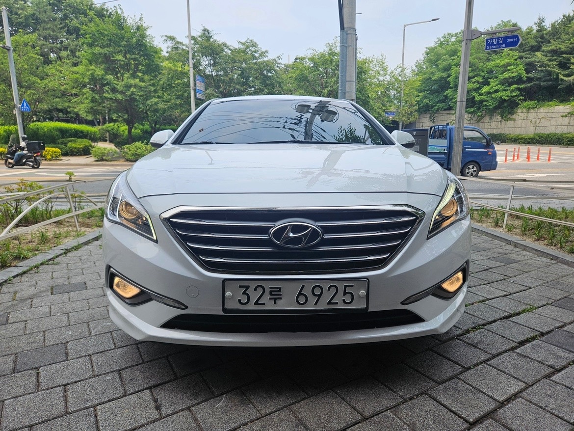 LF 쏘나타 2.0 CVVL FWD 스마트 매물 썸네일