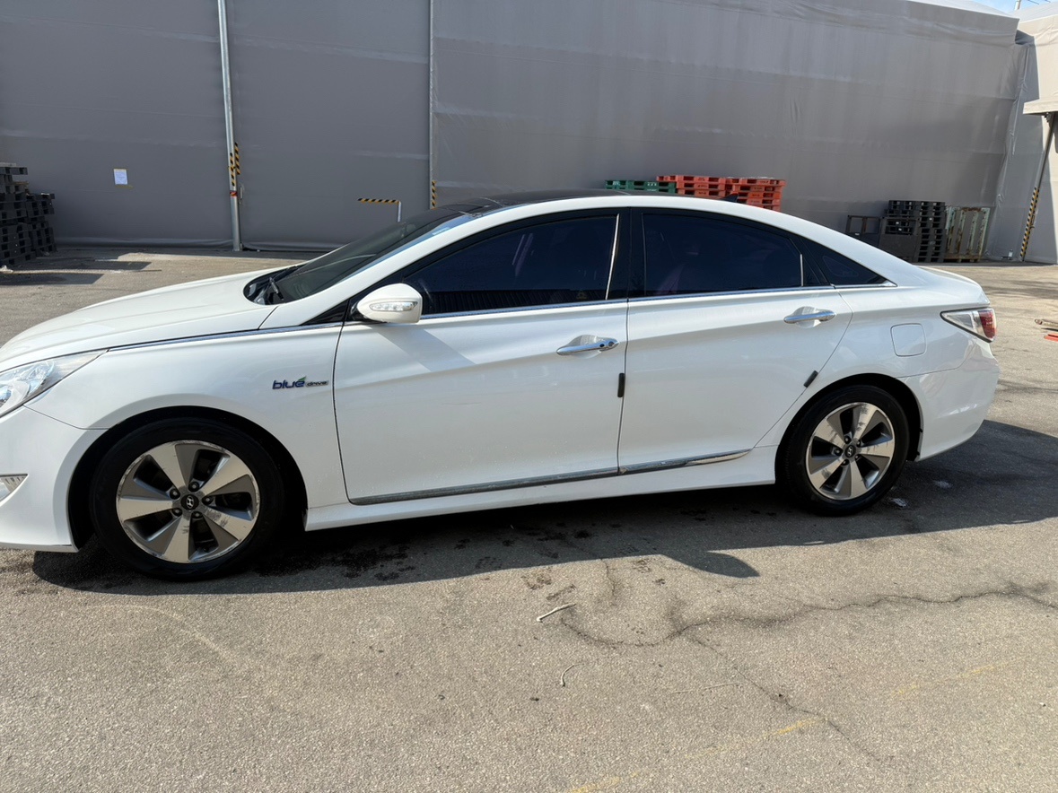 YF 쏘나타 Hybrid HEV 500h 2.0 로열 매물 썸네일