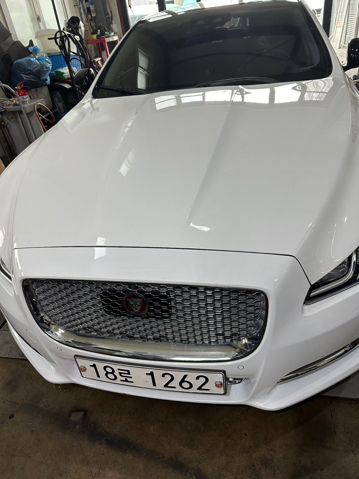 XJ X351 3.0 d 매물 썸네일