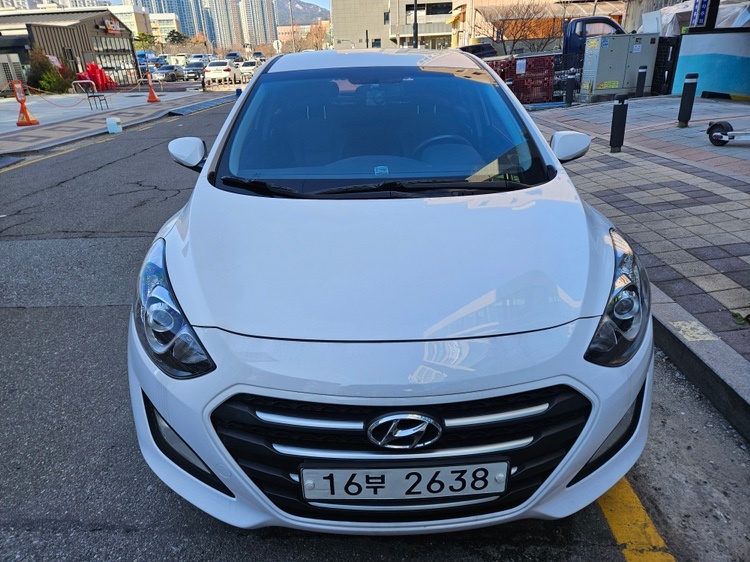 더 뉴 i30 GD 1.6 디젤 FWD 유니크 매물 썸네일