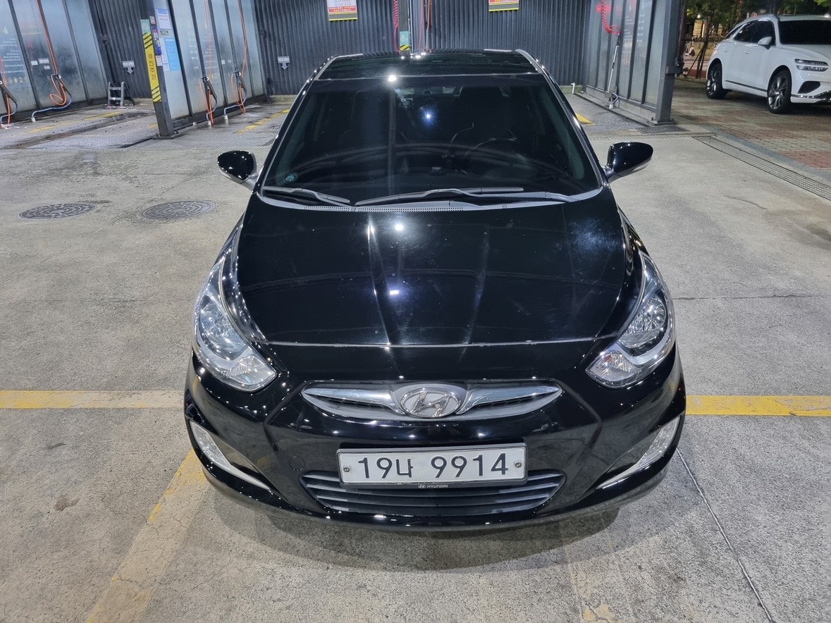 신형 엑센트 RB 4DR 1.4 VVT 모던 매물 썸네일