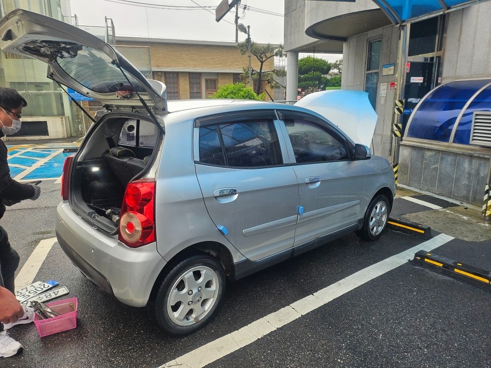 뉴 모닝 SA 5도어 1.0 LPi SLX 고급형 블랙프리미엄 매물 썸네일