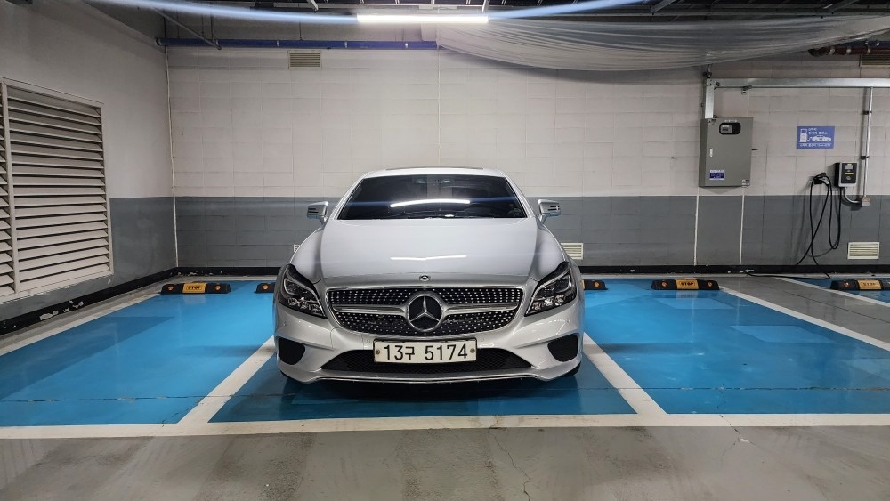 CLS 클래스 W218 CLS250 블루텍 4Matic (204마력) 매물 썸네일