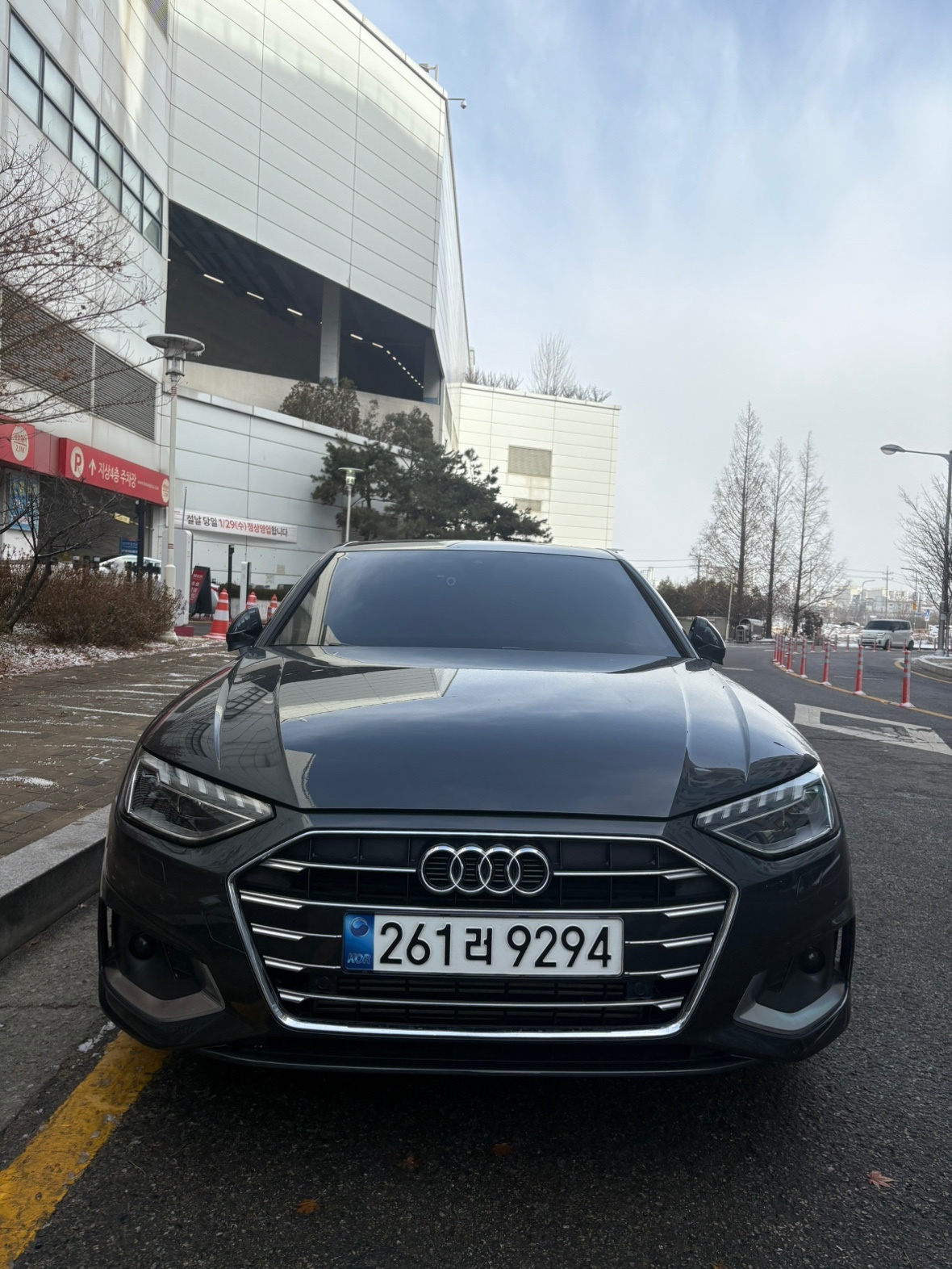 A4 B9/8W 40 TFSI 후기형 (204마력) 매물 썸네일