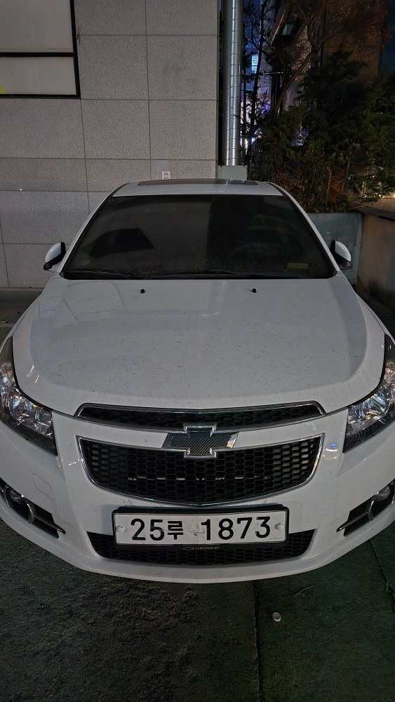 크루즈 J300 4도어 1.8 DOHC FWD LTZ+ 매물 썸네일