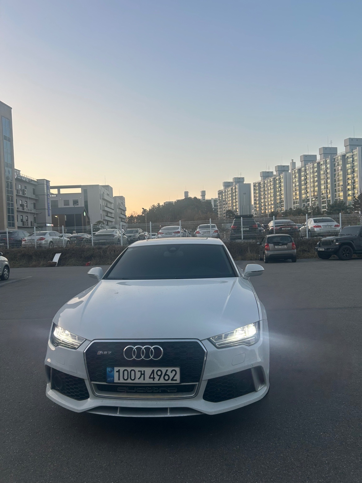 A7 Sportback 4G8 40 TDI (218마력) 매물 썸네일