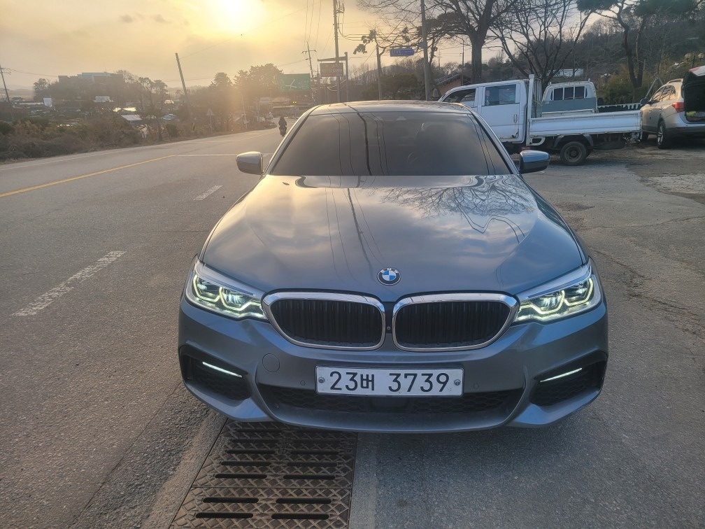 5시리즈 G30 520d xDrive (190마력) 매물 썸네일