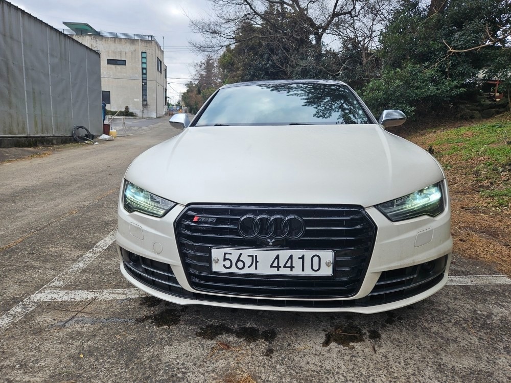 A7 Sportback 4G8 55 TDI 콰트로 (313마력) 매물 썸네일