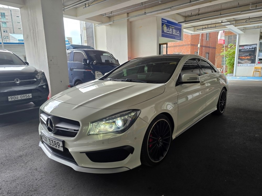 CLA 클래스 C117 CLA45 amg 4Matic 전기형 (388마력) 매물 썸네일