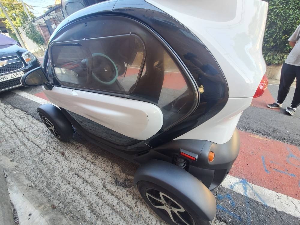 트위지 2인승(6.1KWh) (55km) 매물 썸네일