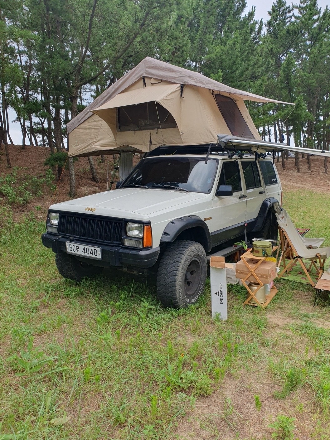 체로키 XJ 2.5 매물 썸네일
